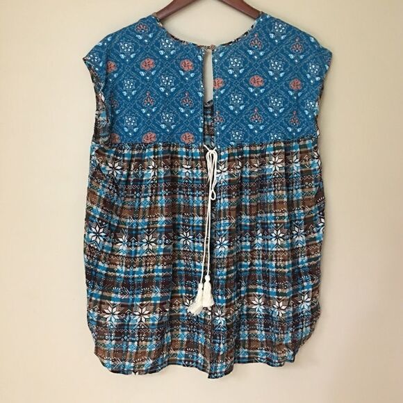 Umgee peasant boho open back brown & blue blouse - Picture 4 of 8